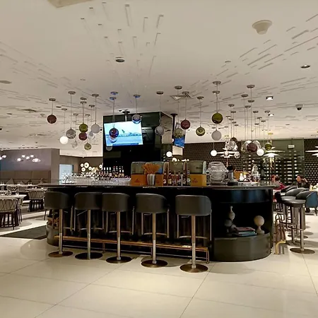 Lerfostaycation At Novotel Suites At Acqua